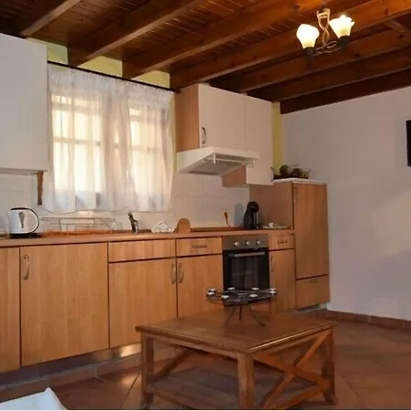 Aparthotel Petrino 4*
