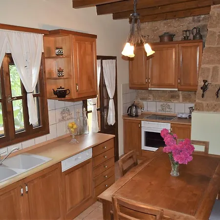 Petrino Aparthotel 4*