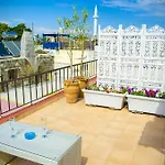 Hotel apartamentowy Petrino Rhodes City
